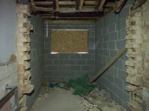 Slim en veilig een halfsteens muur isoleren