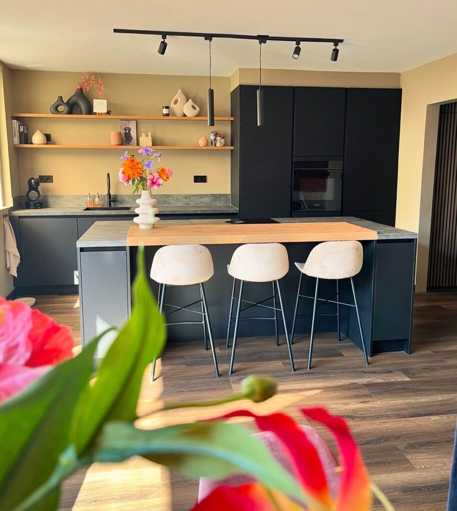 Hoe je iedere muur tot leven brengt met slimme railverlichting